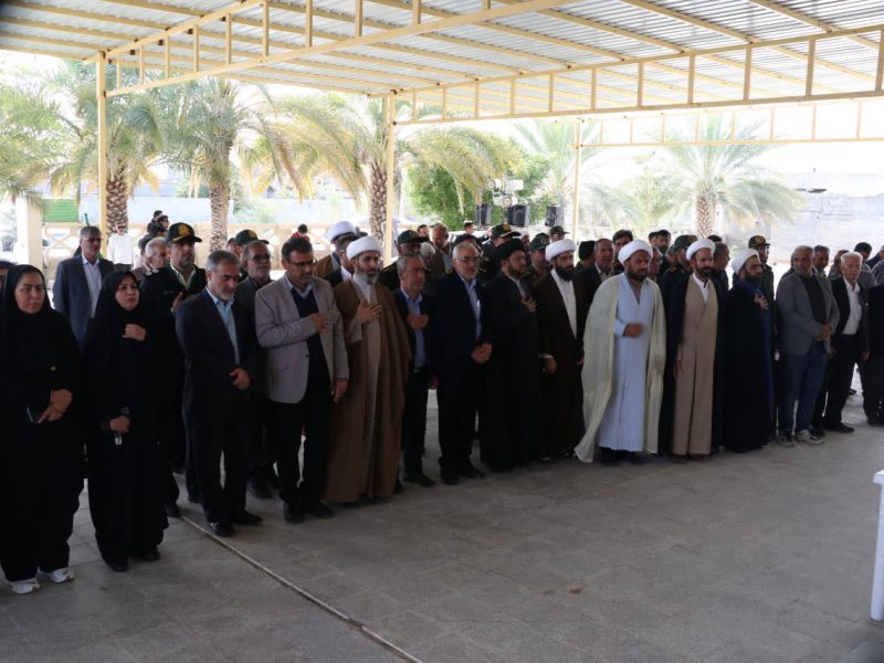 تجدید میثاق مسئولان لامرد با آرمان‌های شهدا در آغاز دهه مبارک فجر